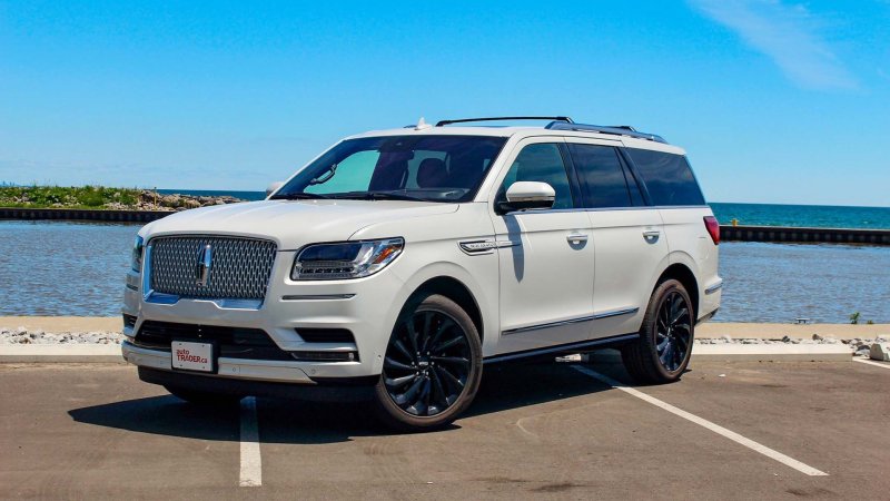 Lincoln Navigator 2022