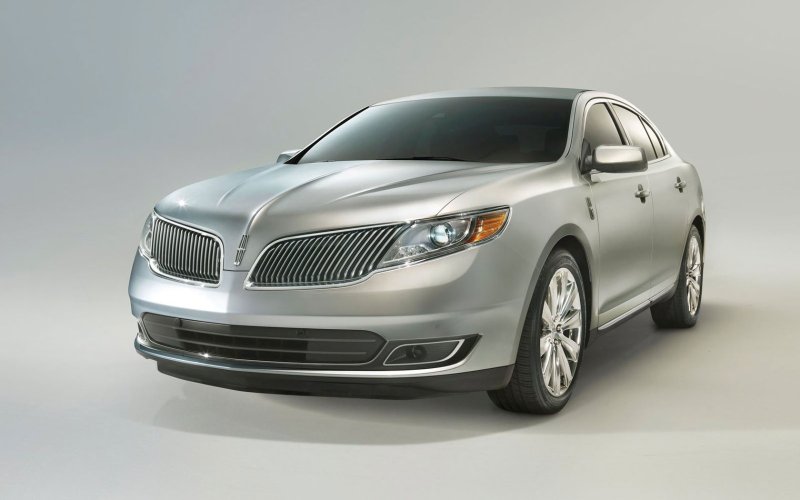 Lincoln седан 2014