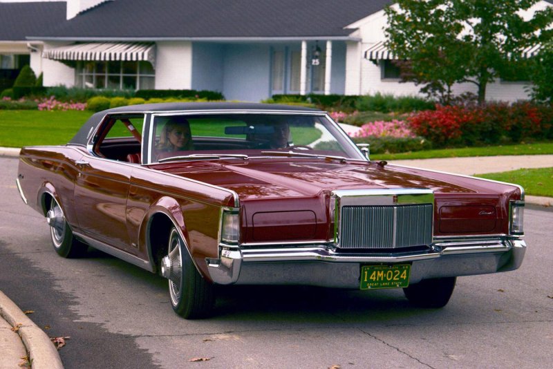 Lincoln Continental Mark III
