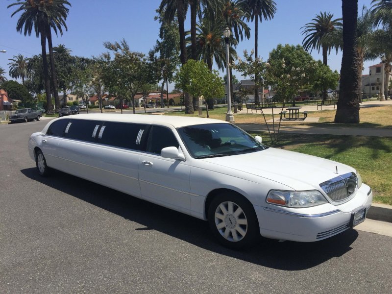 Lincoln Town car лимузин