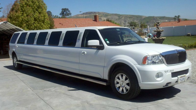 Lincoln Navigator лимузин