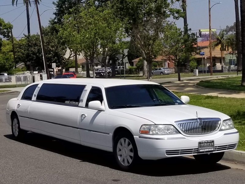 Lincoln лимузин 2005