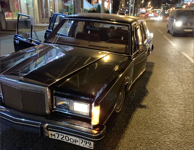 Lincoln Town car 1981 из бригады