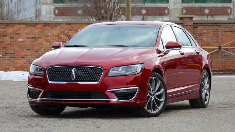 Машина Lincoln MKZ