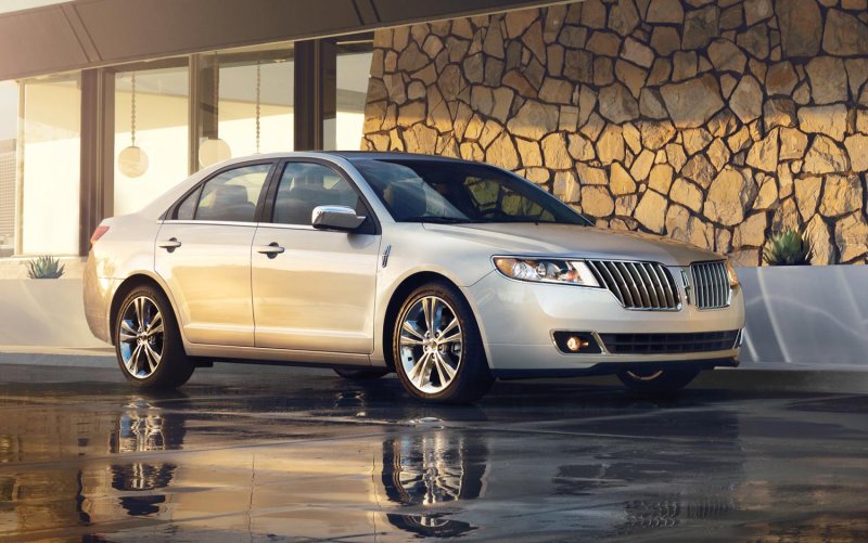 Машина Lincoln MKZ