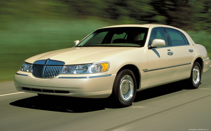 1998–2002 Lincoln Town car