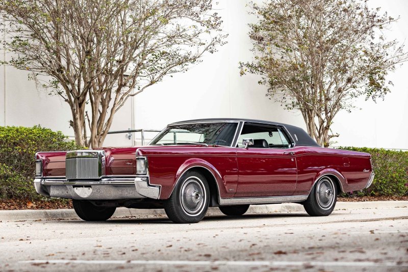 1969 Lincoln Continental Mark III
