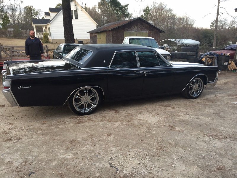 Lincoln Continental 1969 купе