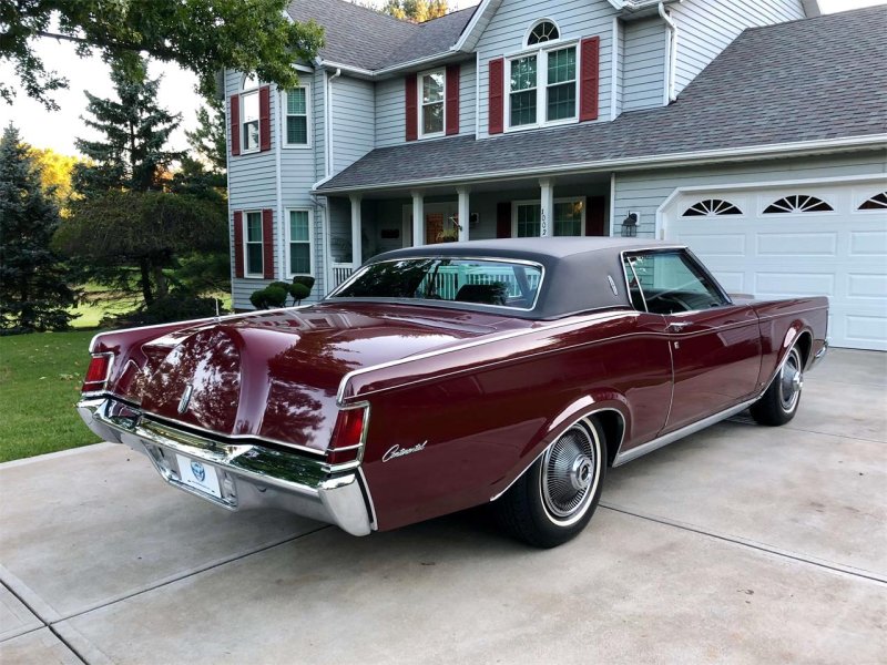 Lincoln Continental Mark 3