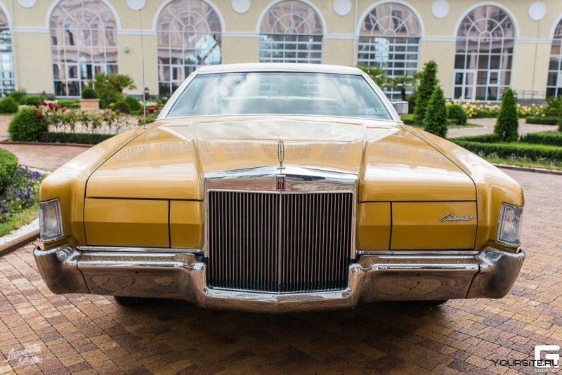 Lincoln Mark 4 1982