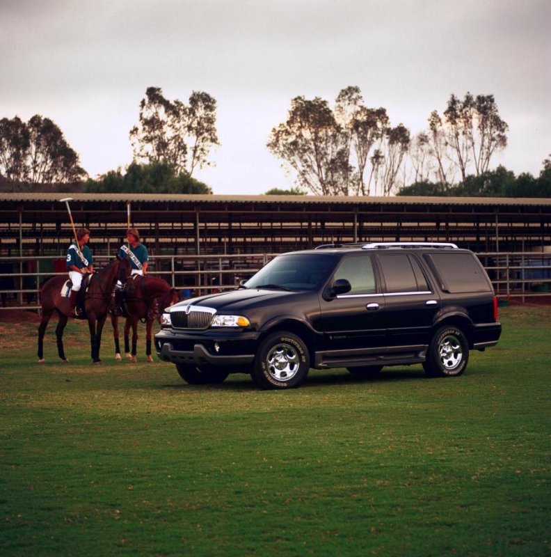 Lincoln Navigator 1