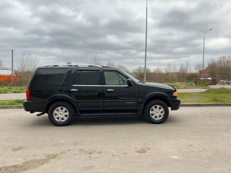 Lincoln Navigator 2002