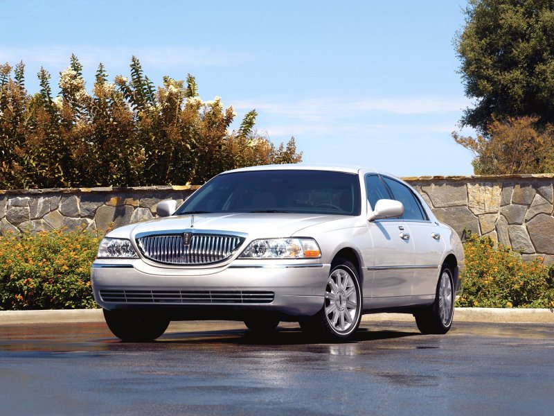 Lincoln Town car 2003