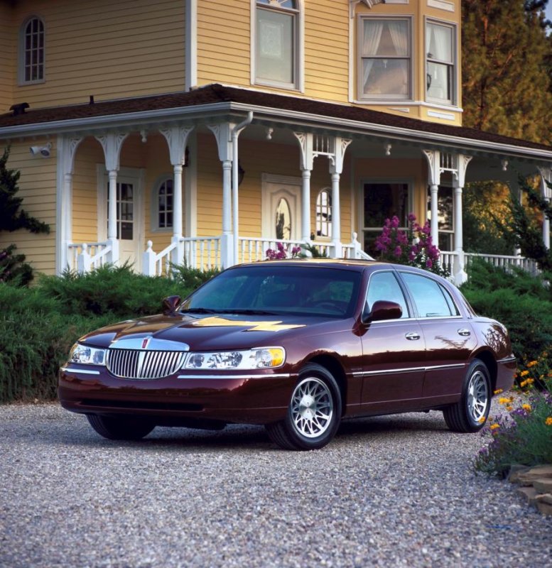 1998–2002 Lincoln Town car