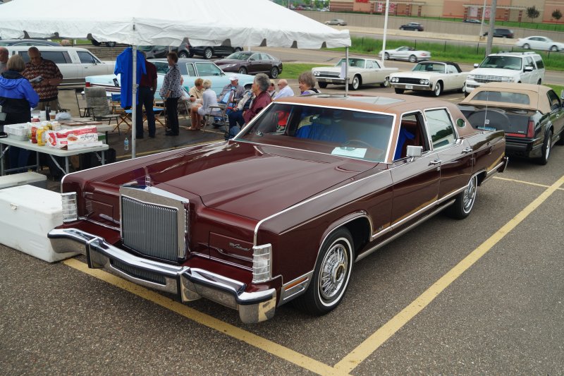 1978 Lincoln Continental Town