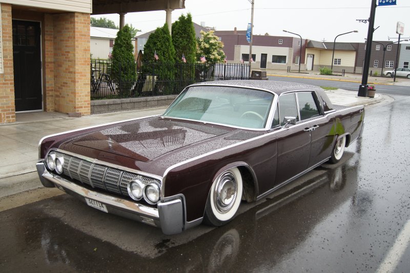 Lincoln Continental 64