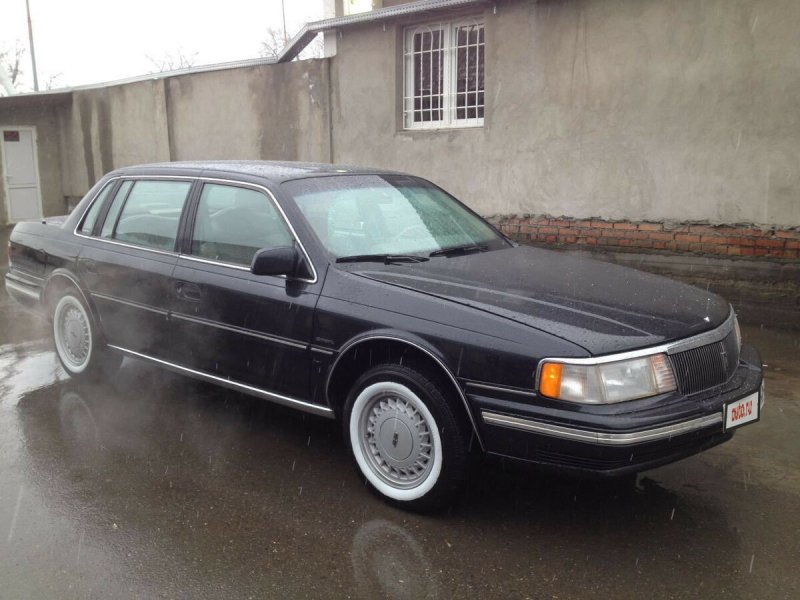 Lincoln Continental 1990