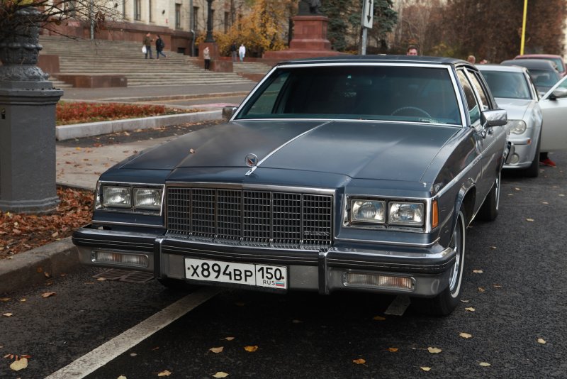 Lincoln Continental 1988
