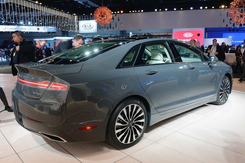 Linkoln MKZ 2017
