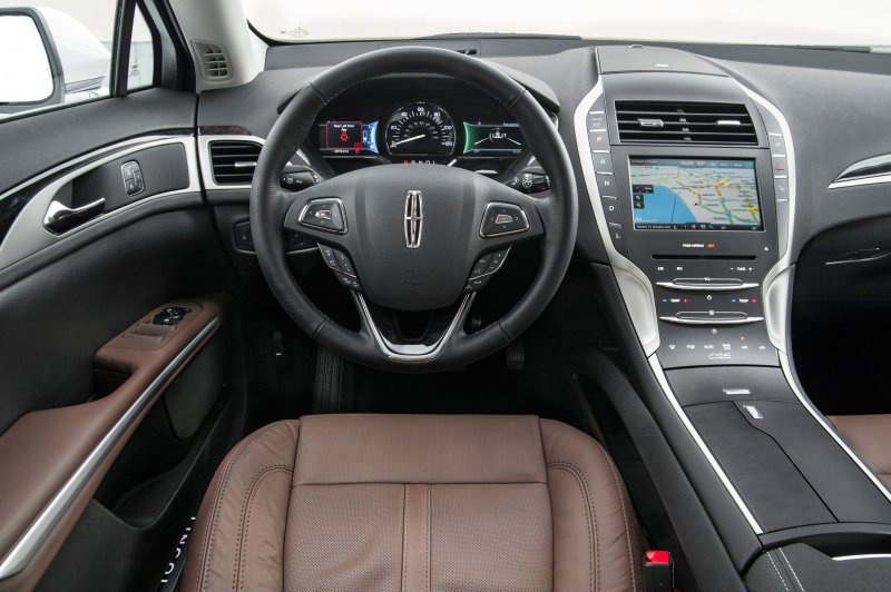 Lincoln MKZ 2014
