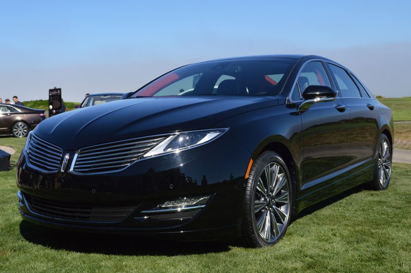 Linkoln MKZ Black