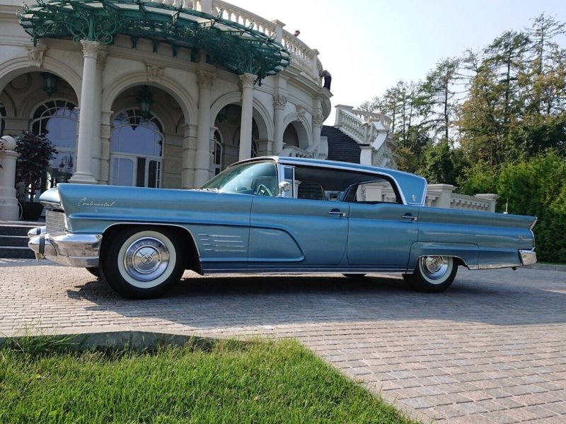 1960 Lincoln Continental Mark v 7.0