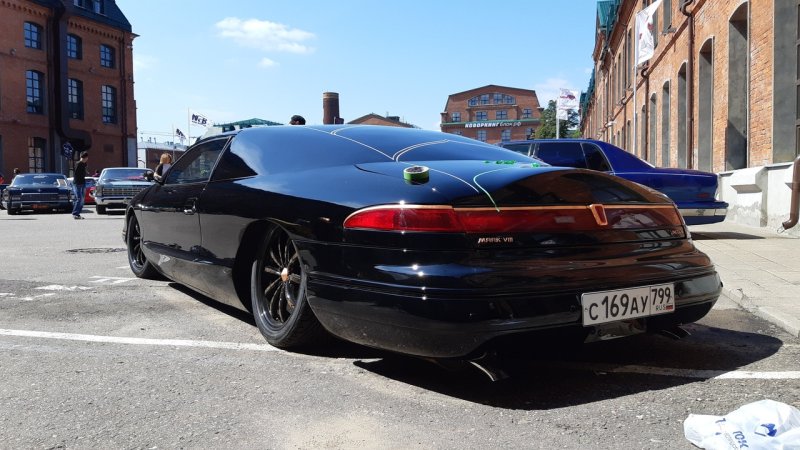 Lincoln Mark 8