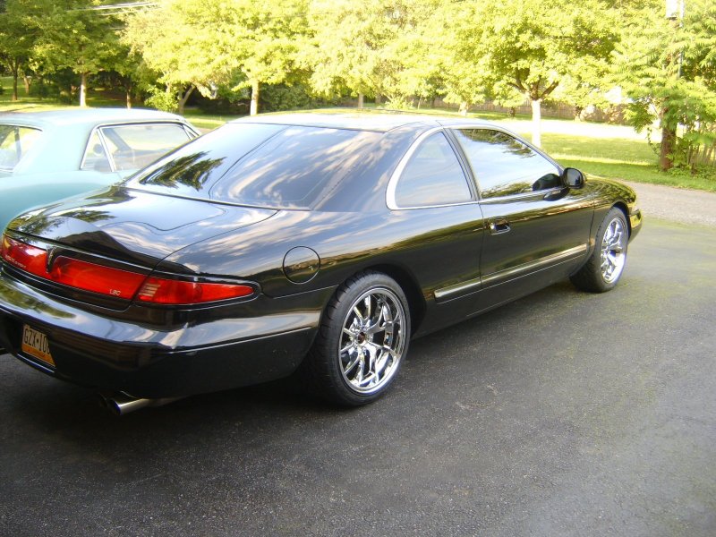 Lincoln Mark 8