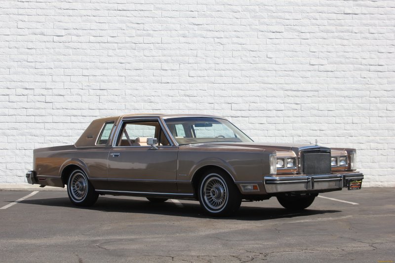 Lincoln Town car 1981