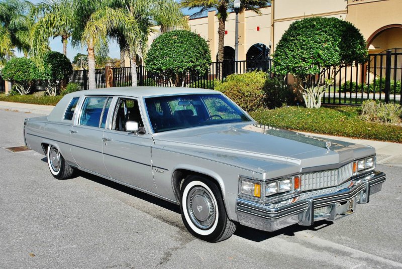 Cadillac Fleetwood Limousine