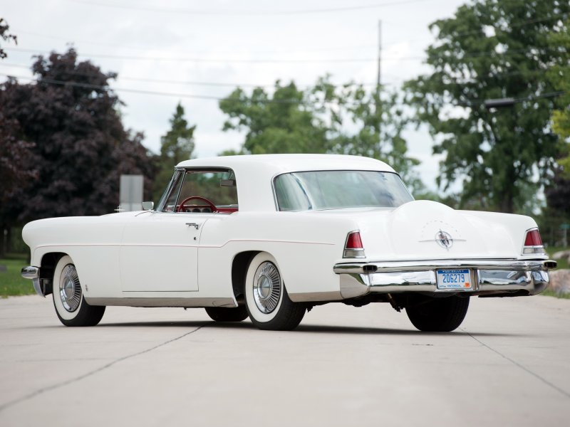 Lincoln Continental 1956