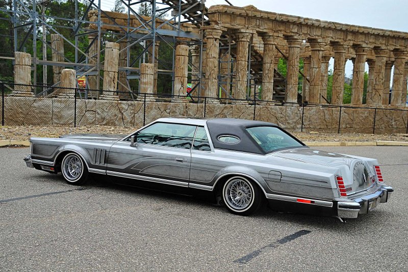 Lincoln Continental лоурайдер