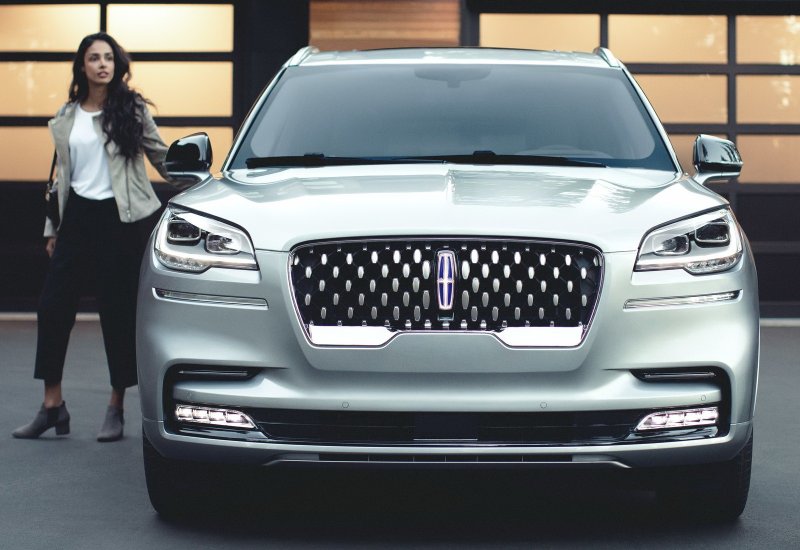Lincoln машина 2020