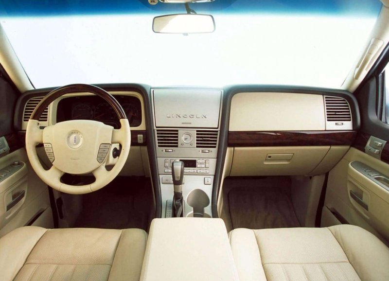 Lincoln Navigator 2003 салон