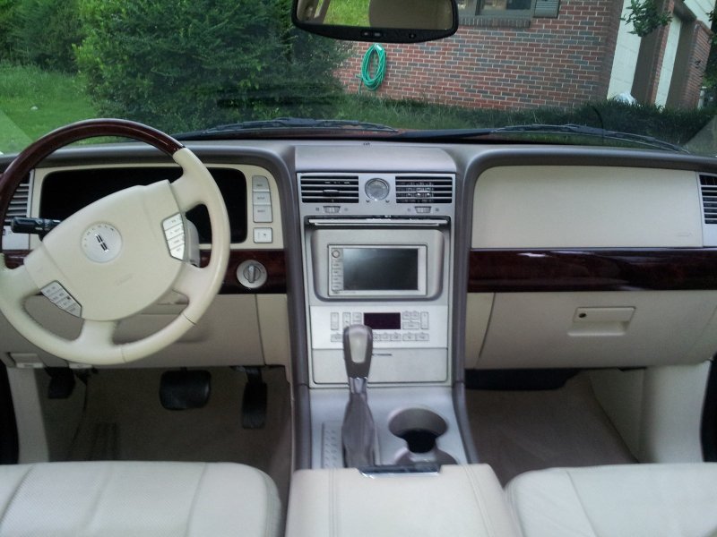Lincoln Navigator 2004