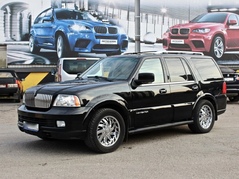 Lincoln Navigator 2