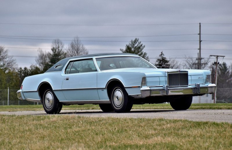 1975 Lincoln Continental Mark IV