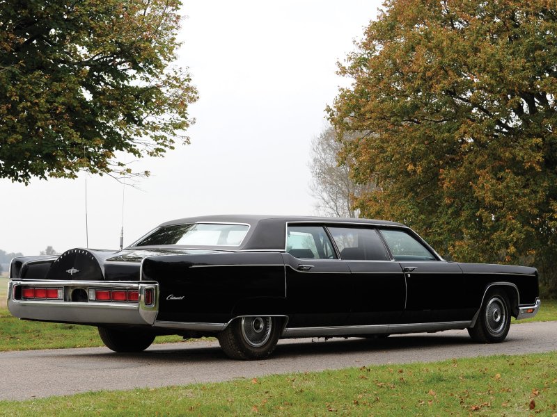 1972 Lincoln Continental Town car