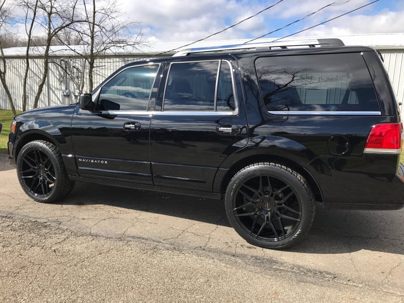 Lincoln Navigator 2 диски 20