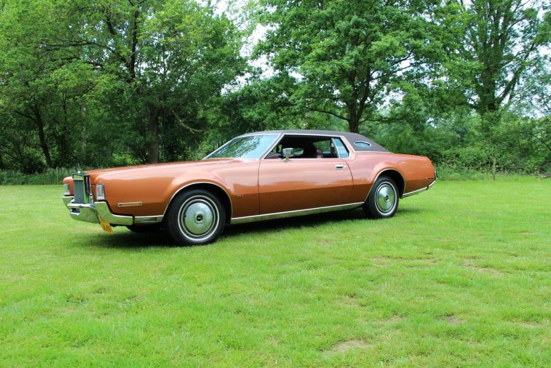 Lincoln Continental 1972