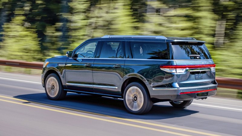 Lincoln Navigator 2022 long