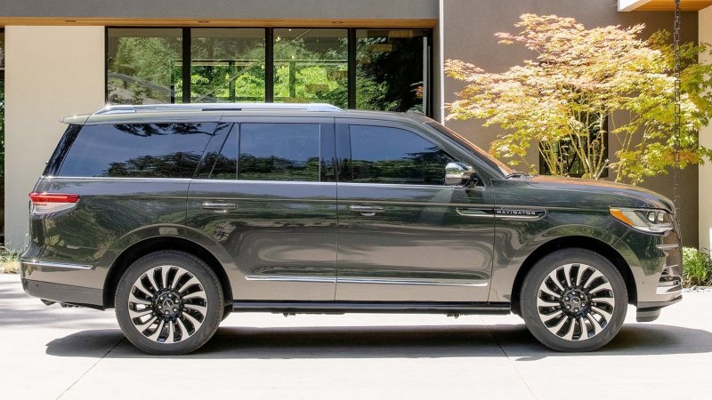 Lincoln Navigator 2021