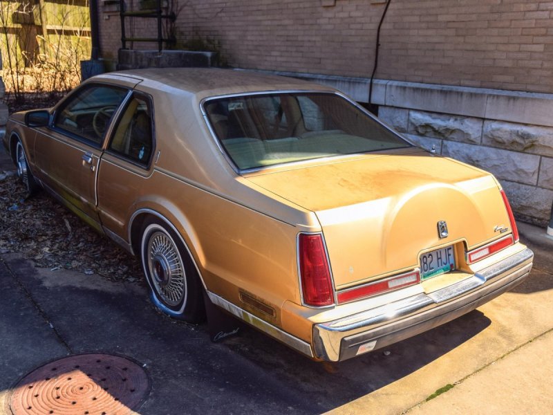 Lincoln Mark 7 1984