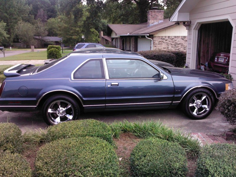 Lincoln Mark VII 1988