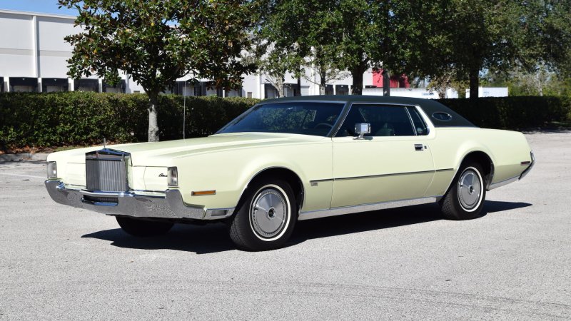 Lincoln Continental 1972