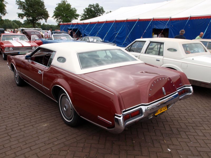 Lincoln Mark 4 1973