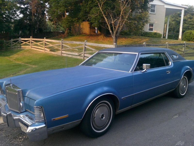 Lincoln Mark 4