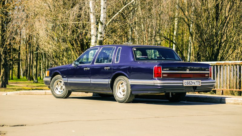 Lincoln Town car 1992