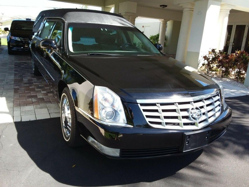 Cadillac CTS катафалк
