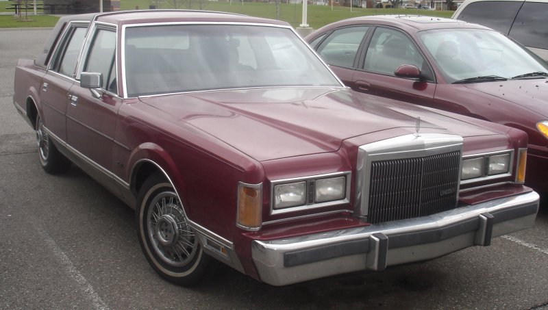 Lincoln Town car 1981